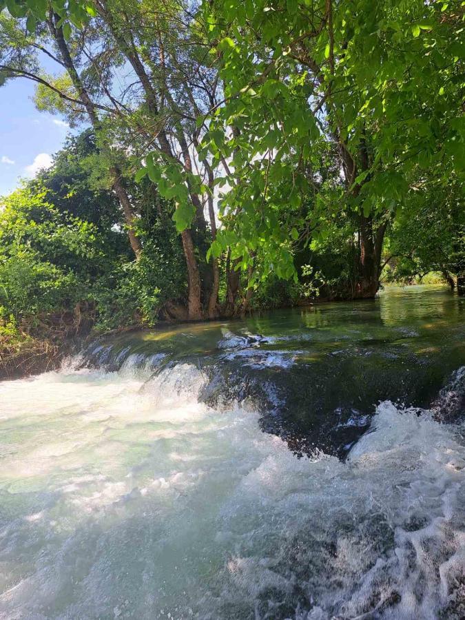 Guest House Green River 루브스키 외부 사진